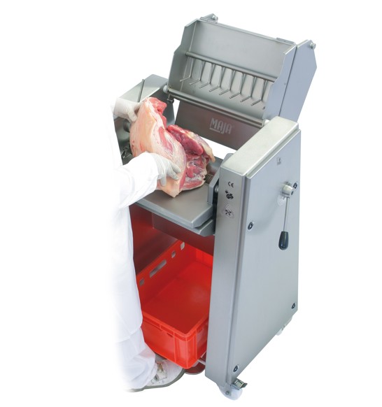 MAJA SKINNY manuelles Entschwarten runder Teilstücke, z.B. Schulter und Schinken